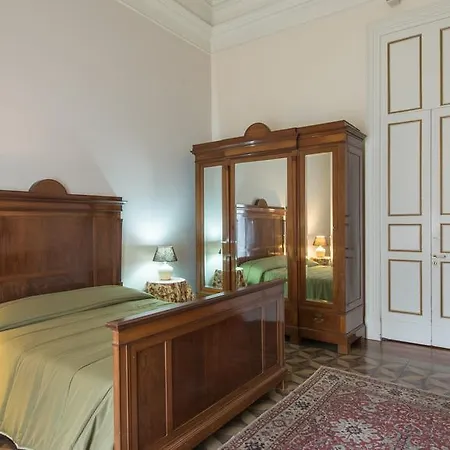 Les Maisons Palazzo Beneventano * CTA